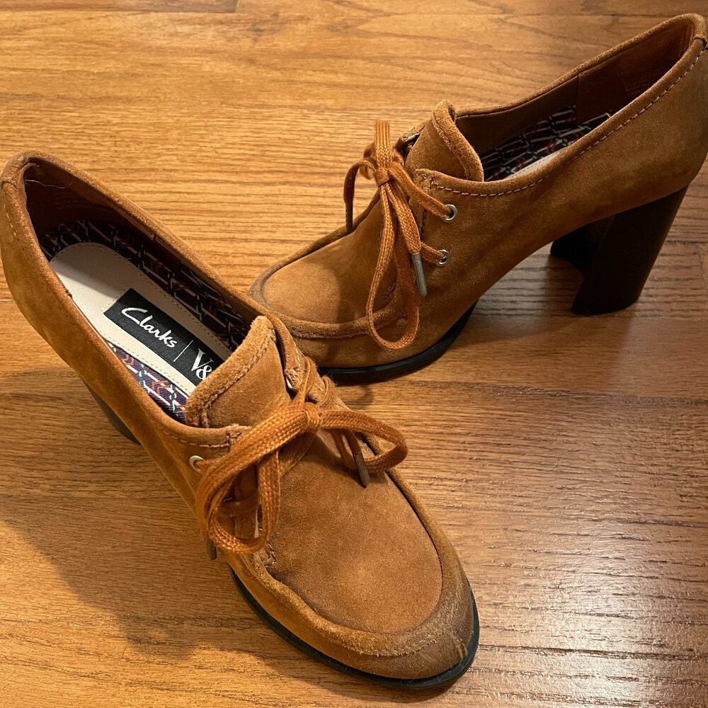 Clarks Suede heels